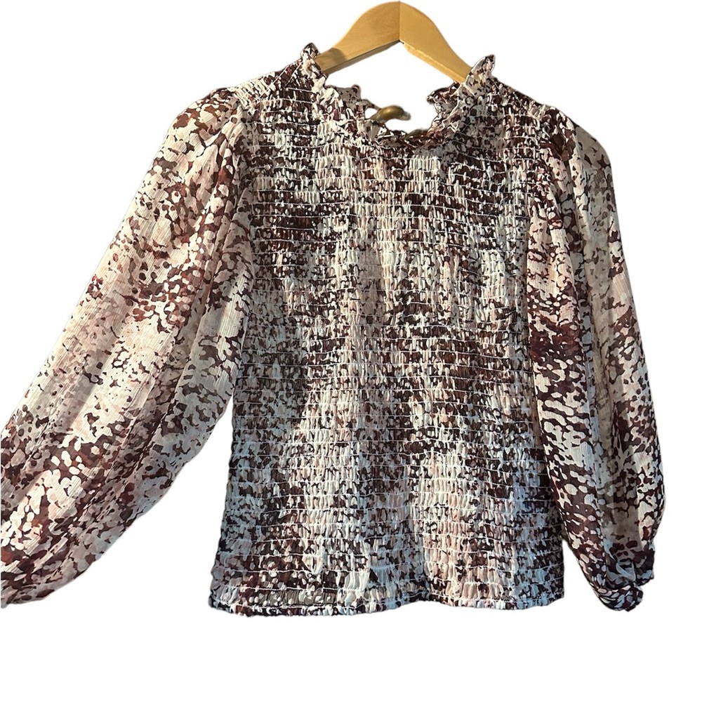 EXPRESS Pink Puff Sleeve Shirred Blouse